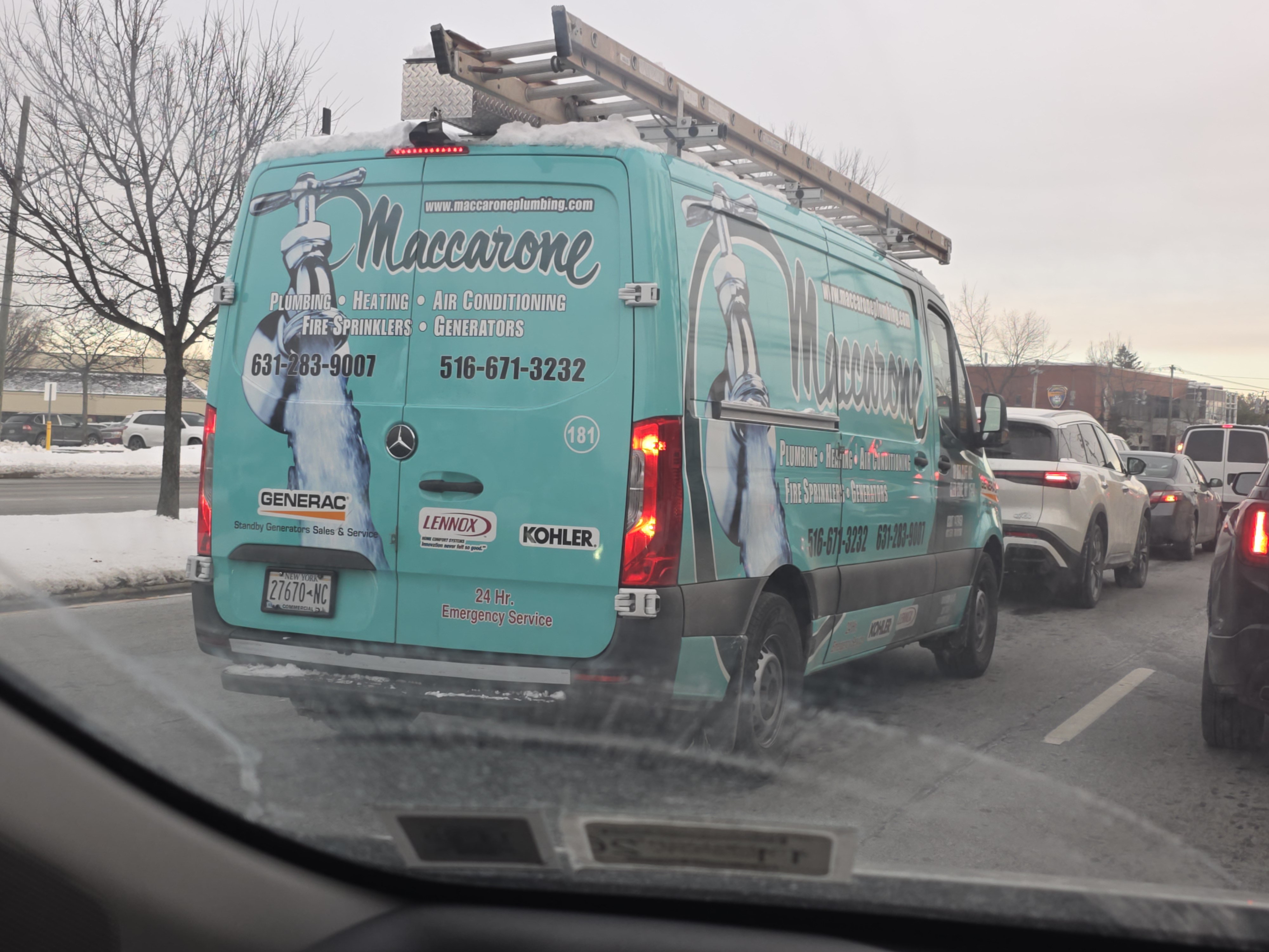 Maccarone Plumbing logo