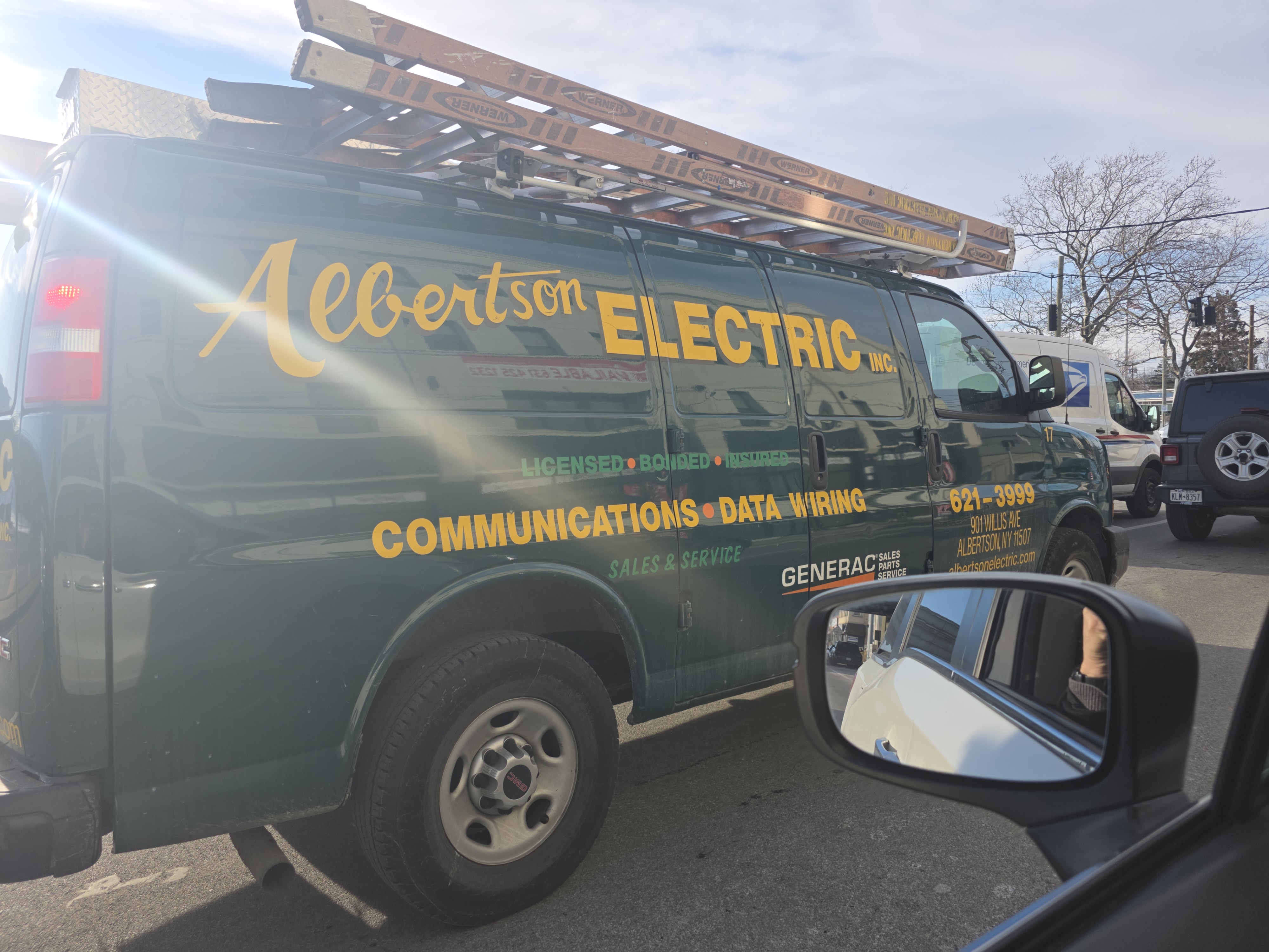 Albertson Electric Inc. logo
