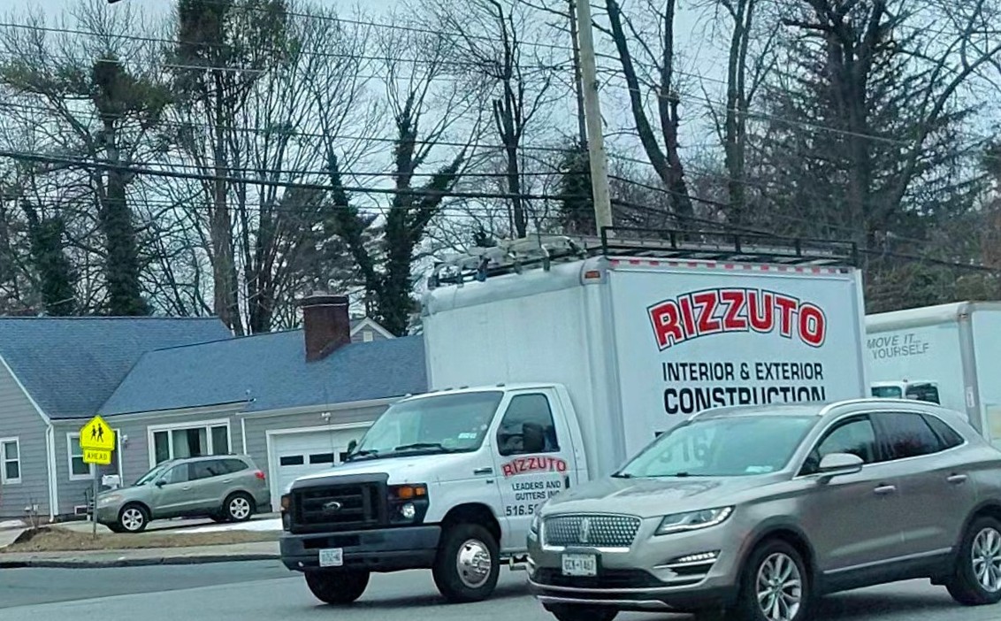 Rizzuto logo