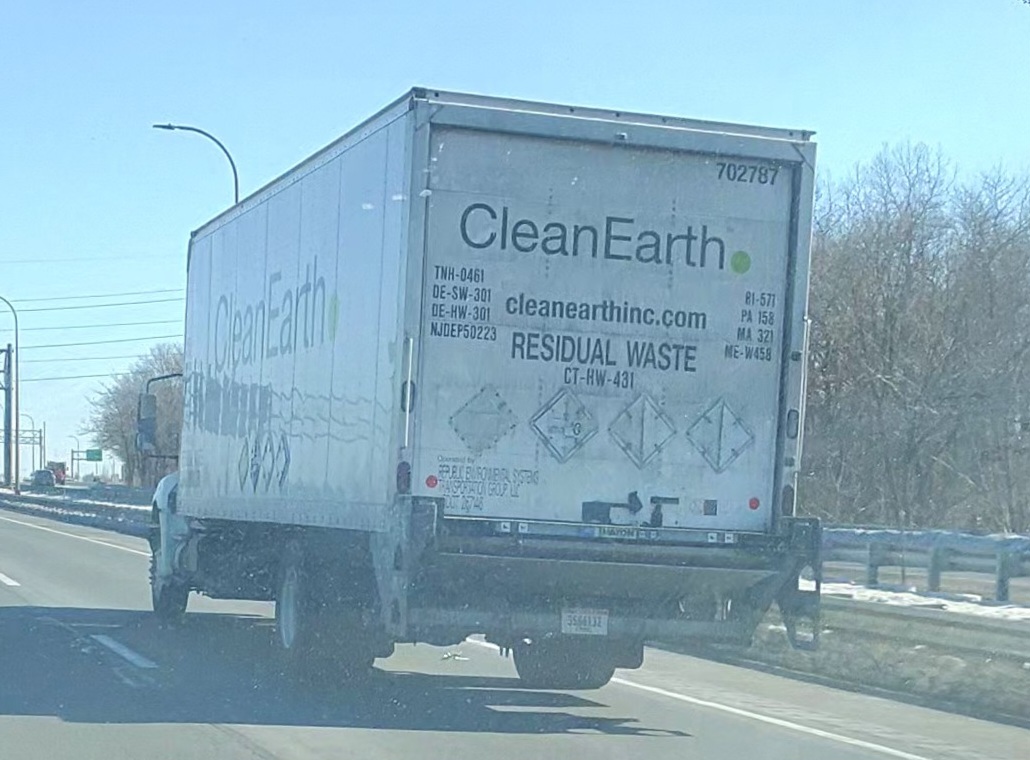 Clean Earth logo