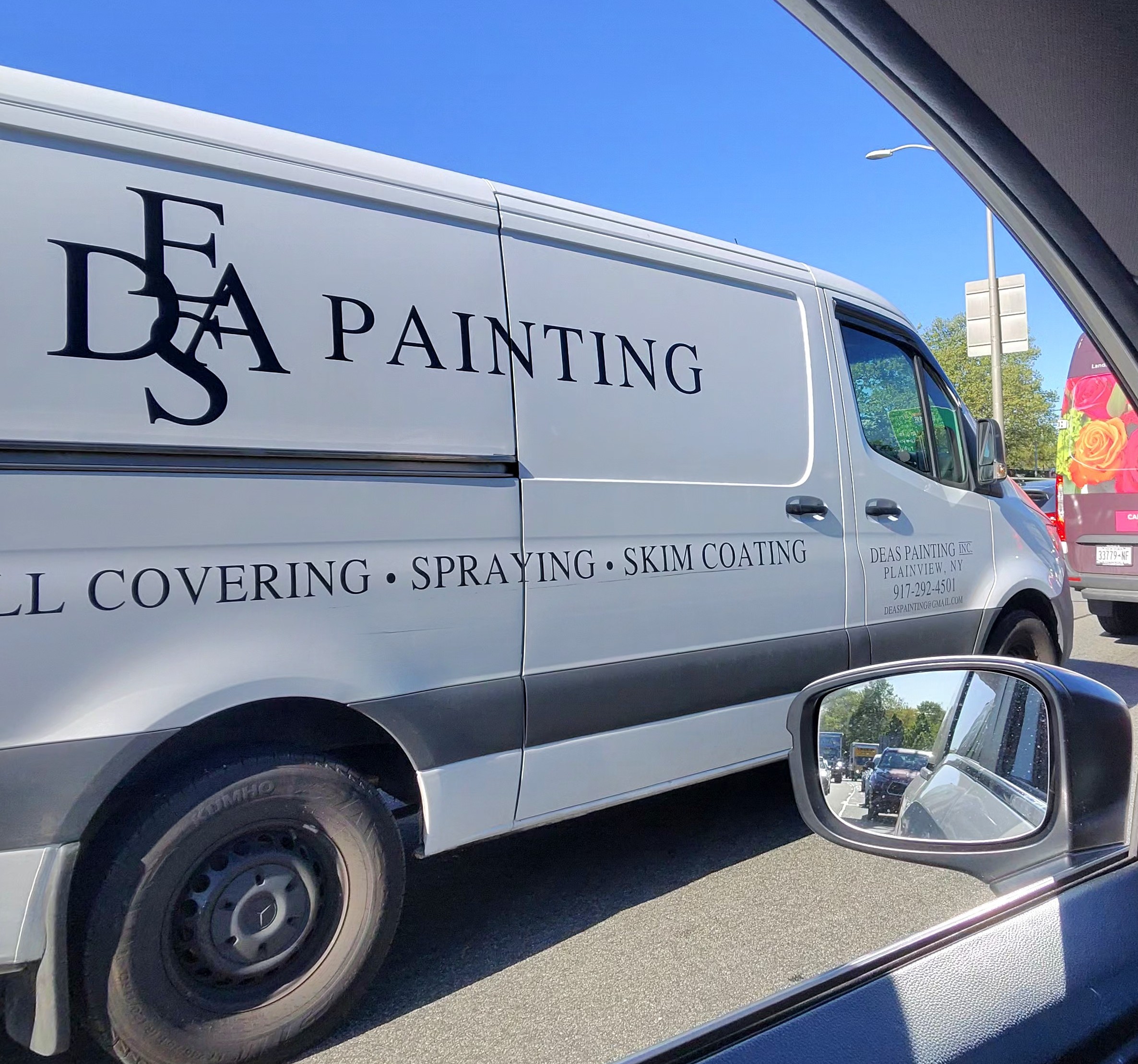 Deas Painting Inc. logo