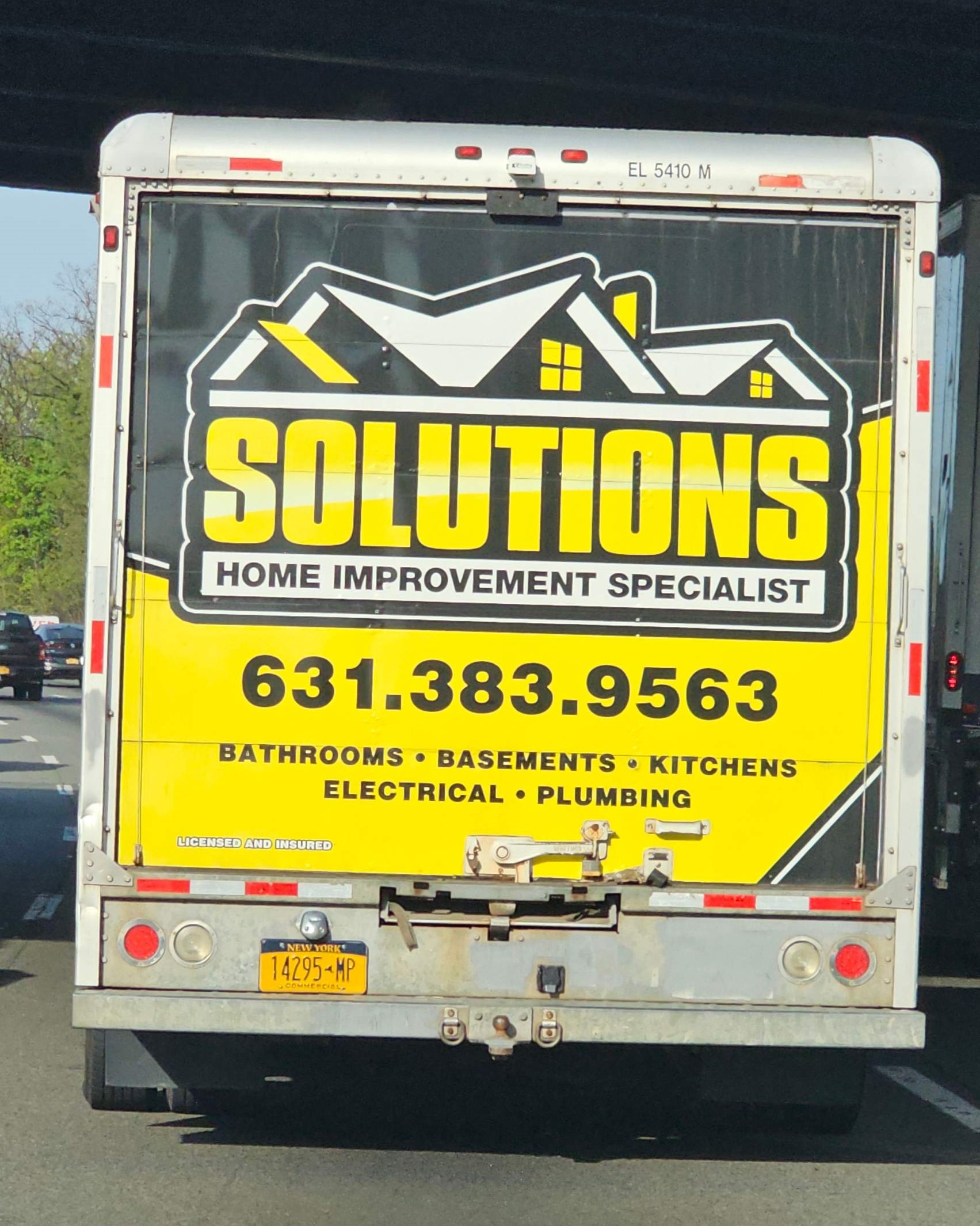 Solutions Home Improvement Specialist logo